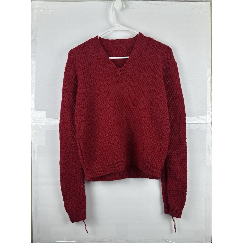 Women’s Red Textured Knit V-Neck Sweater Long Sleeve Pullover